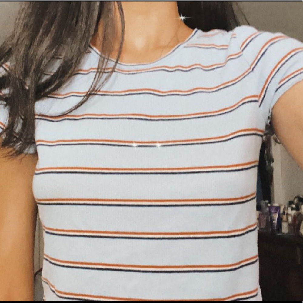 ✨American Eagle Crop Top✨